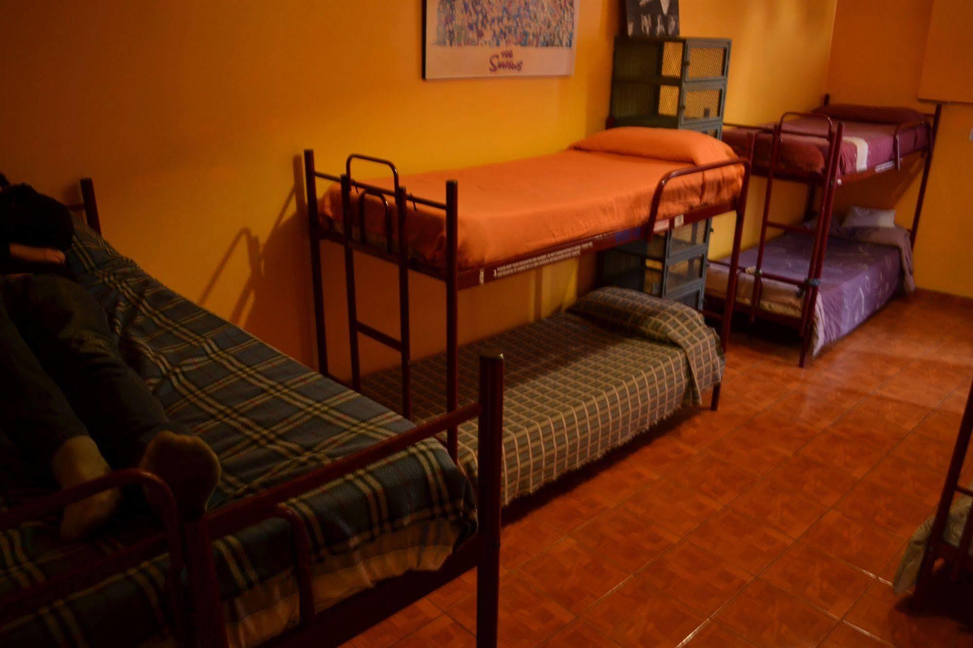 Garden House Hostel Buenos Aires Exterior foto